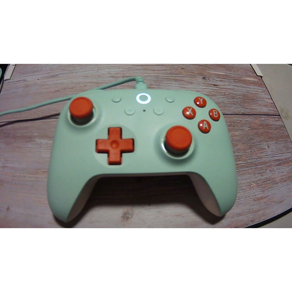 8BitDo Ultimate C Wired Controller - Field Green (PC/Android/Steam Deck)